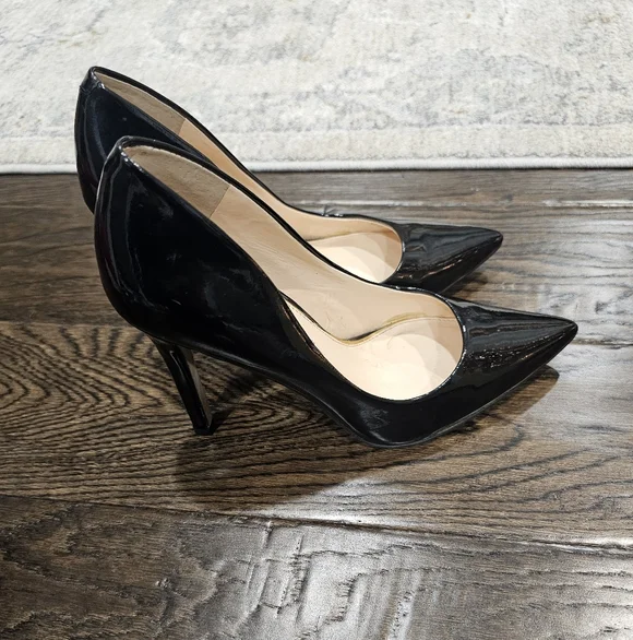 Jessica Simpson Black Pumps, Size 6 - Picture 3 of 6